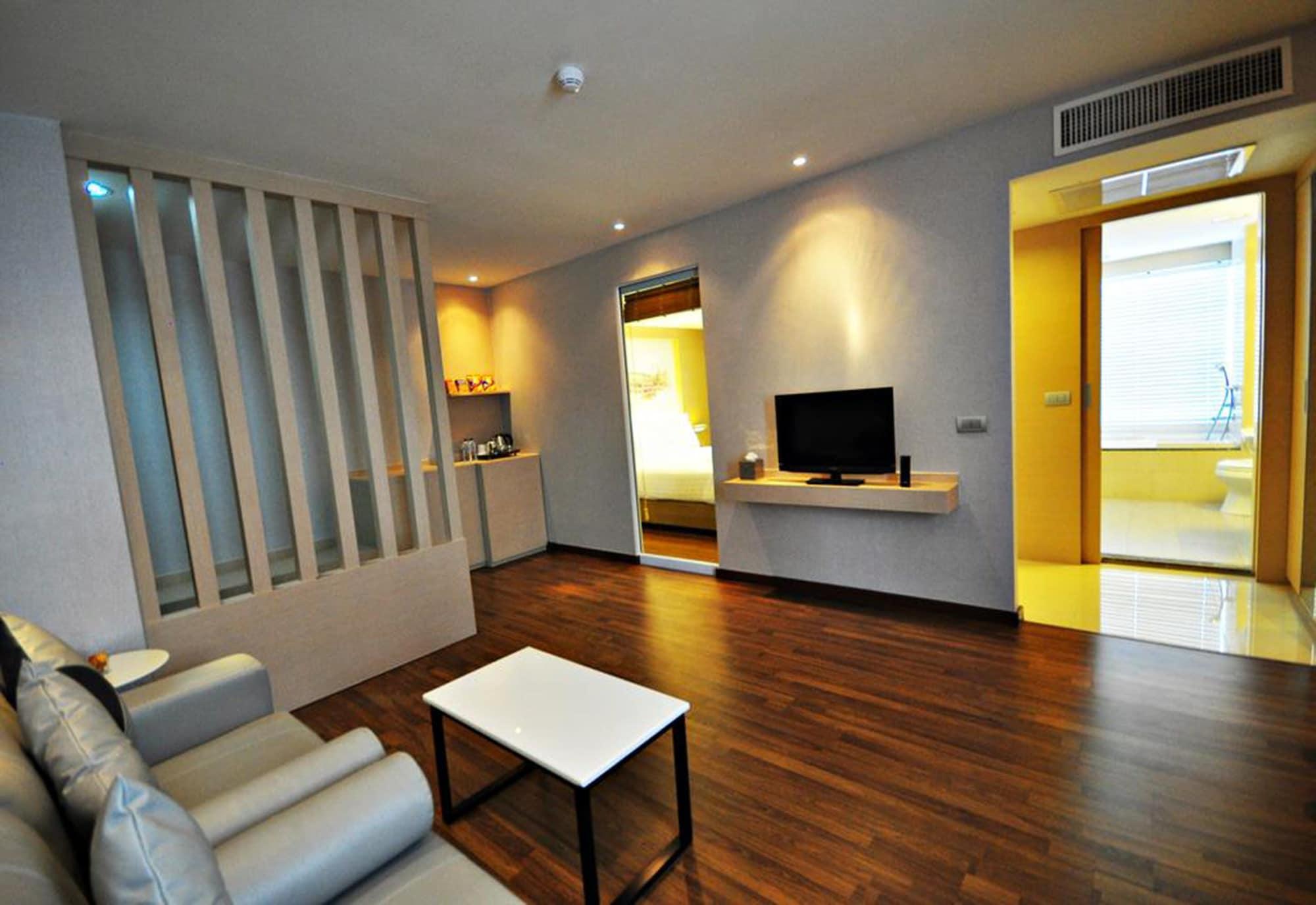 Parinda Hotel Bangkok Esterno foto