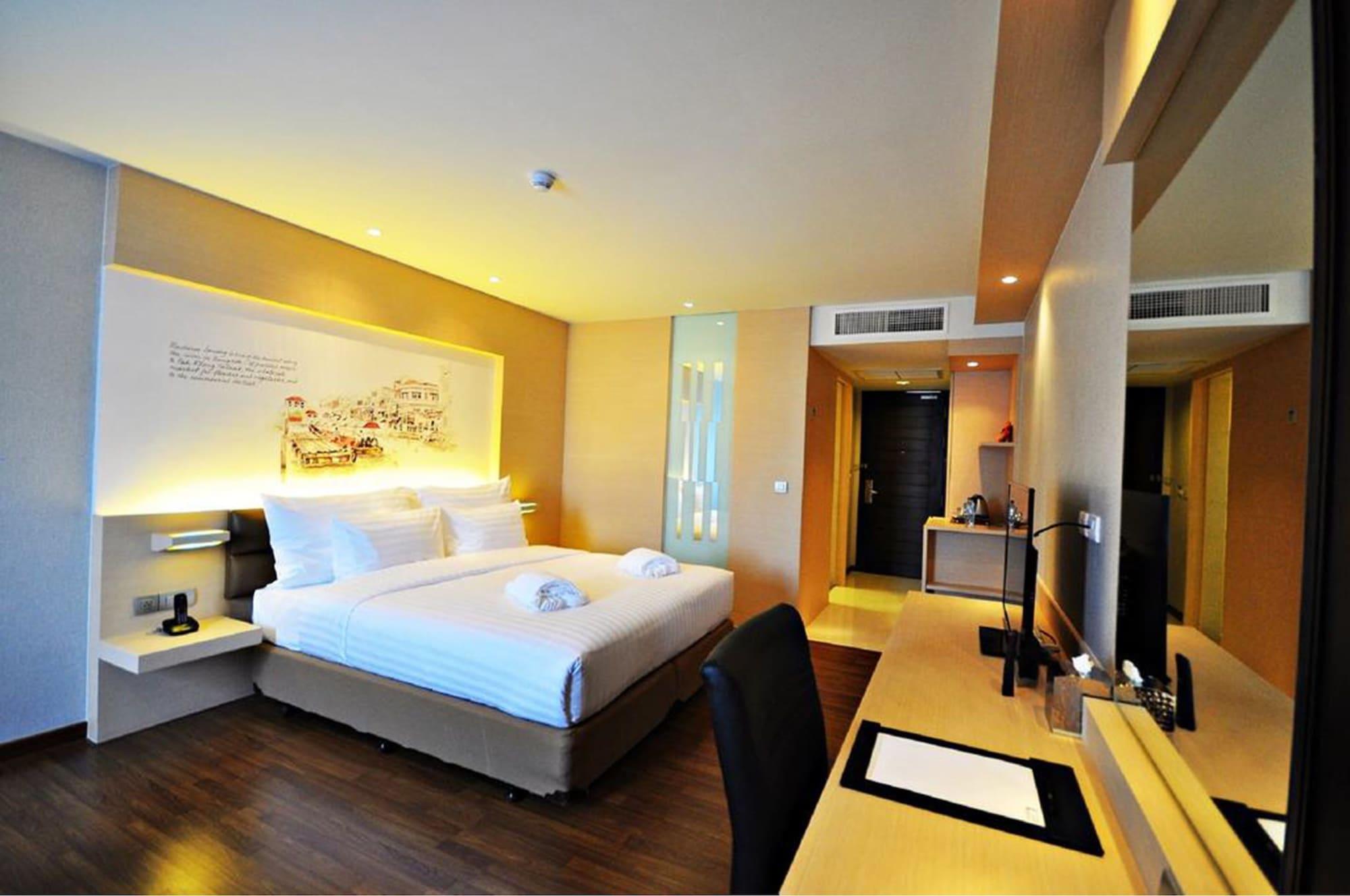 Parinda Hotel Bangkok Esterno foto