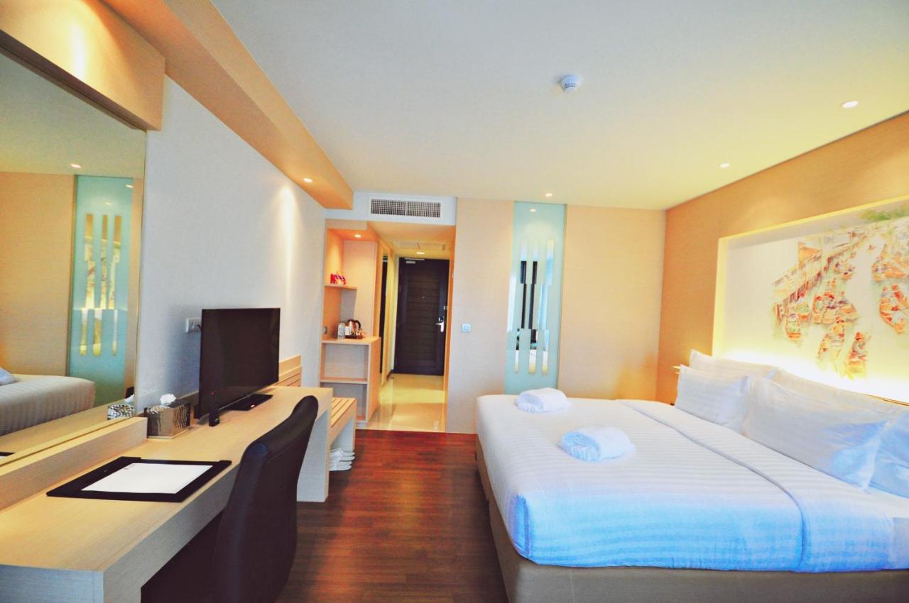 Parinda Hotel Bangkok Esterno foto
