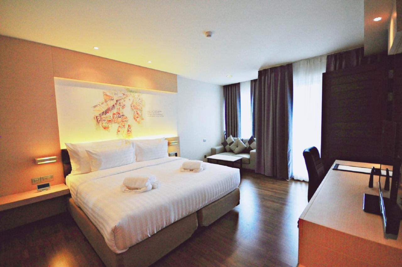Parinda Hotel Bangkok Esterno foto